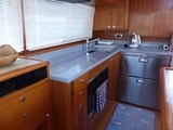 Trader 42 Signature galley